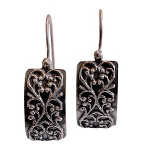 Silpada Retired Heart Scroll Artisan Boho Luxe Unique Earrings